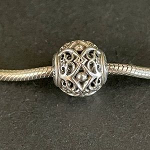 Pandora Essence Collection Affection Charm, style 796056